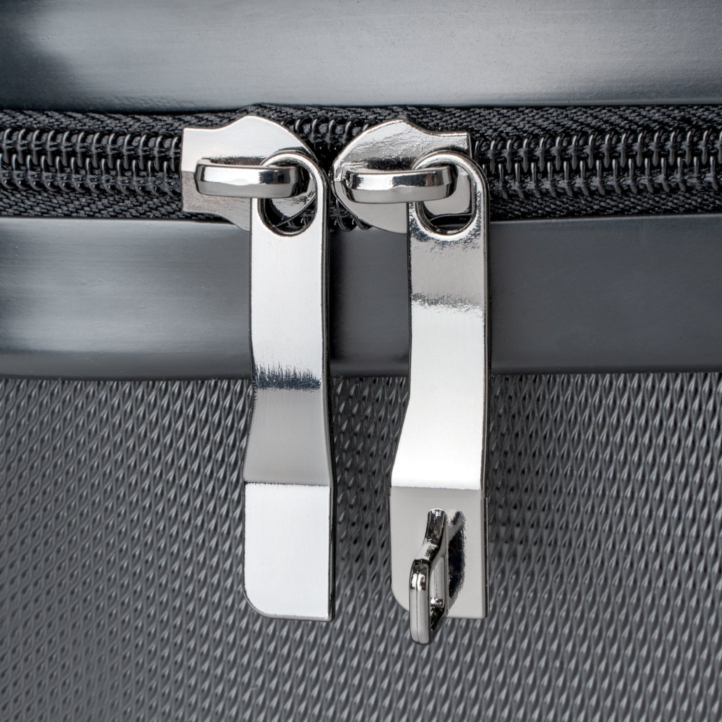 Suitcase (White)