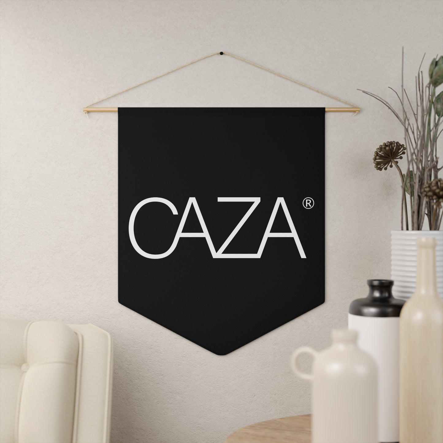 Pennant (Black)